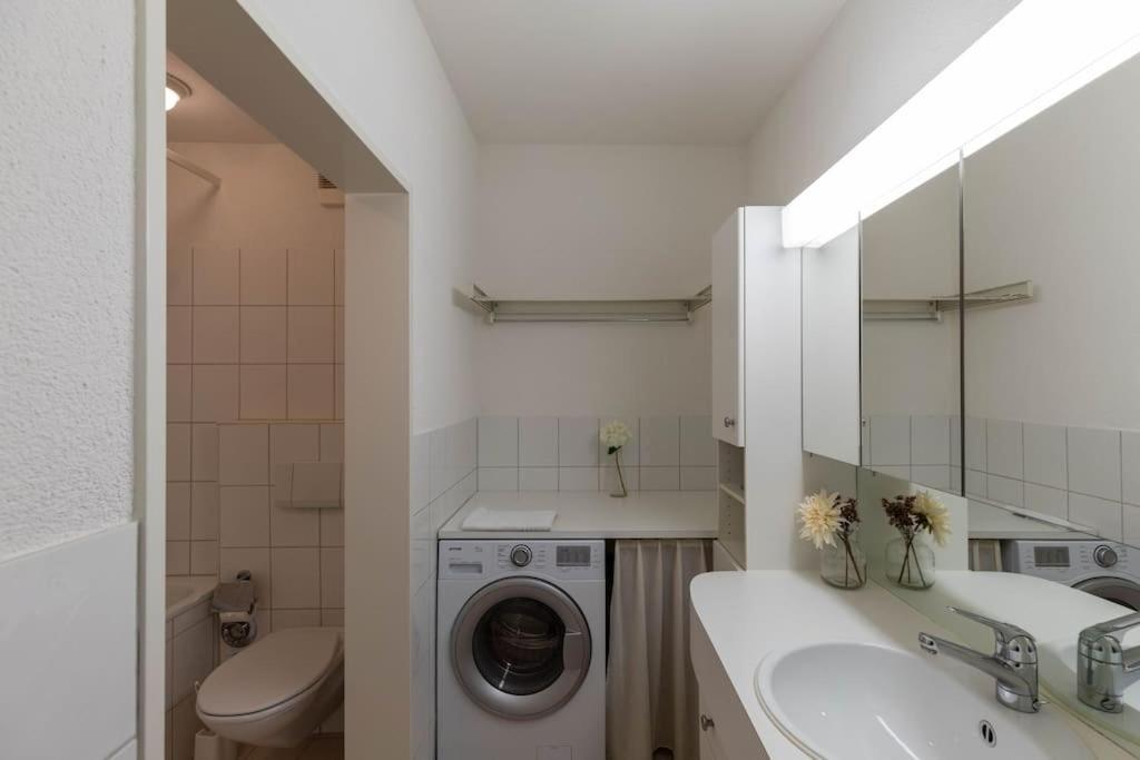 Executive 1Br Flat, City Center - Hammer 3 Zurique Exterior foto
